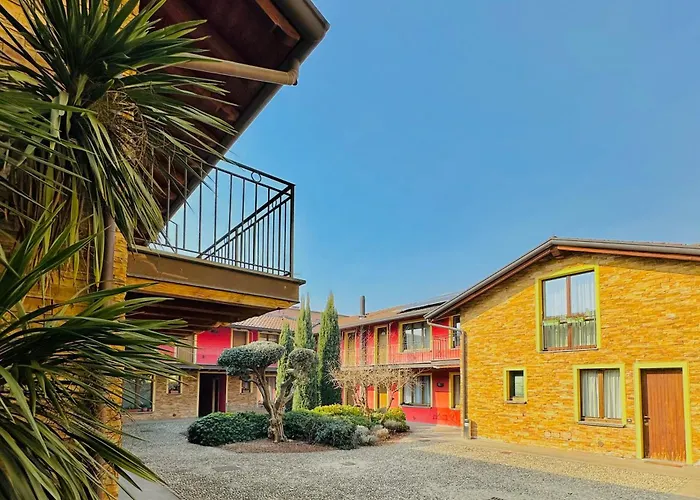 Bergamo Easy Airport Private Parking
