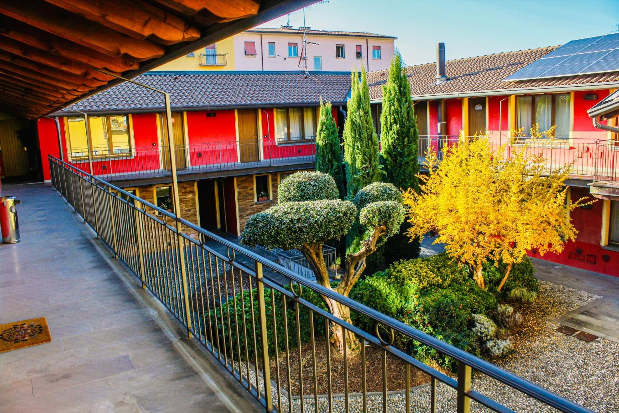 Apartment Easy Airport Private Parking *